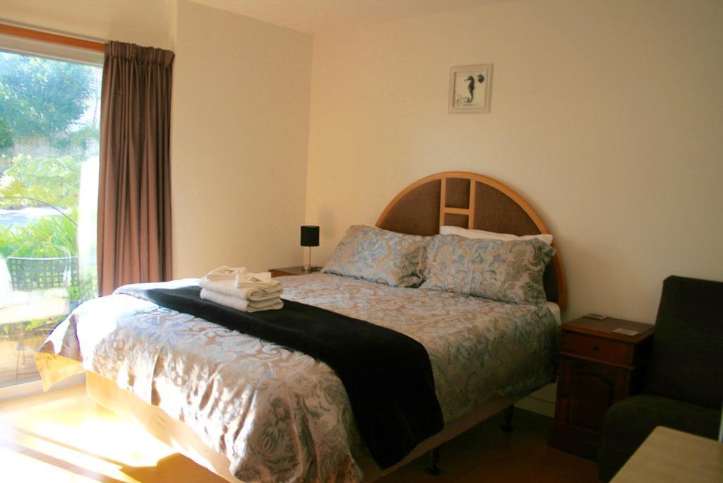 Sea Vista Apartments Okura Bush Екстер'єр фото