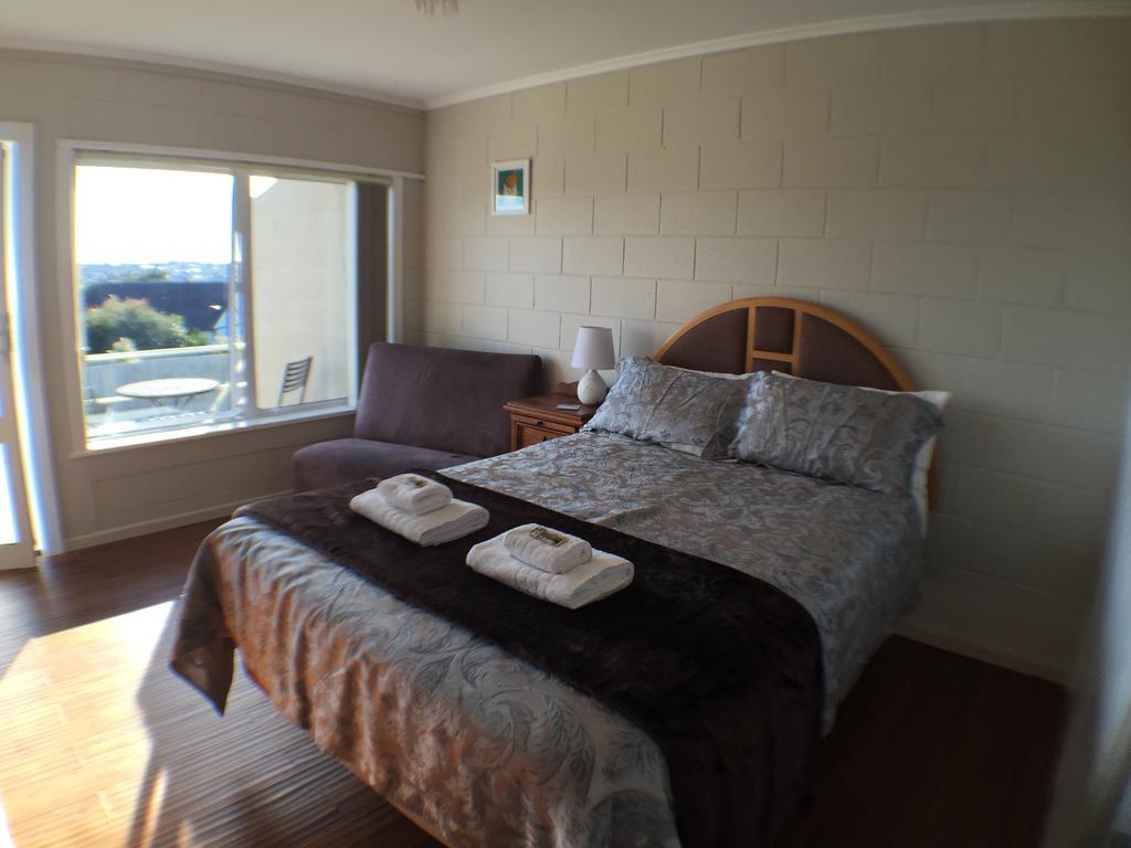 Sea Vista Apartments Okura Bush Екстер'єр фото